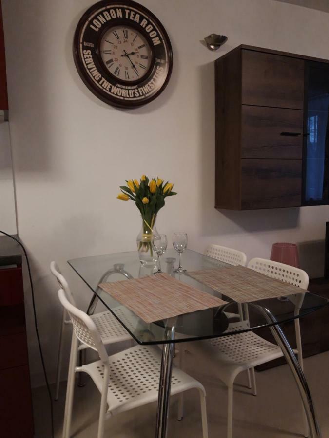 Cherry Apartament W Scislym Centrum Daire Varşova Dış mekan fotoğraf