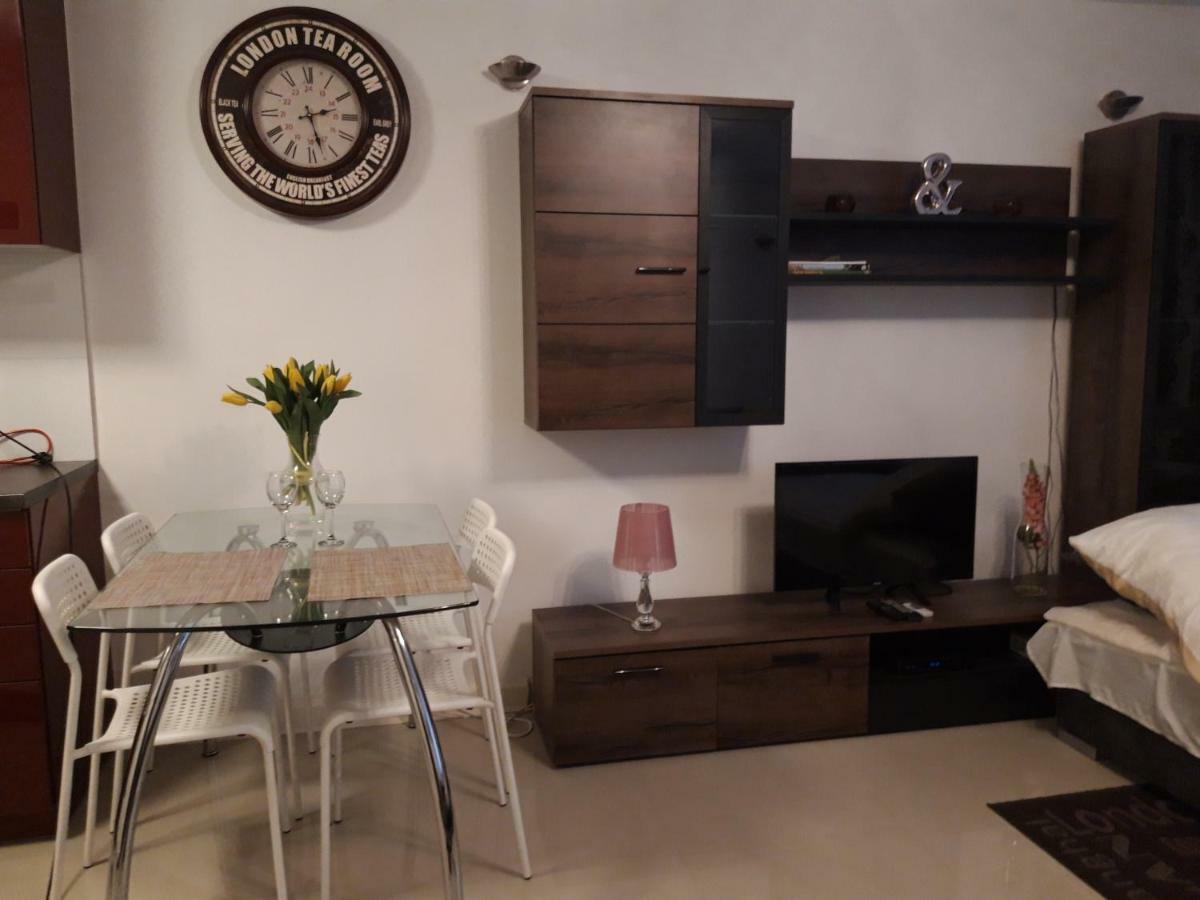 Cherry Apartament W Scislym Centrum Daire Varşova Dış mekan fotoğraf